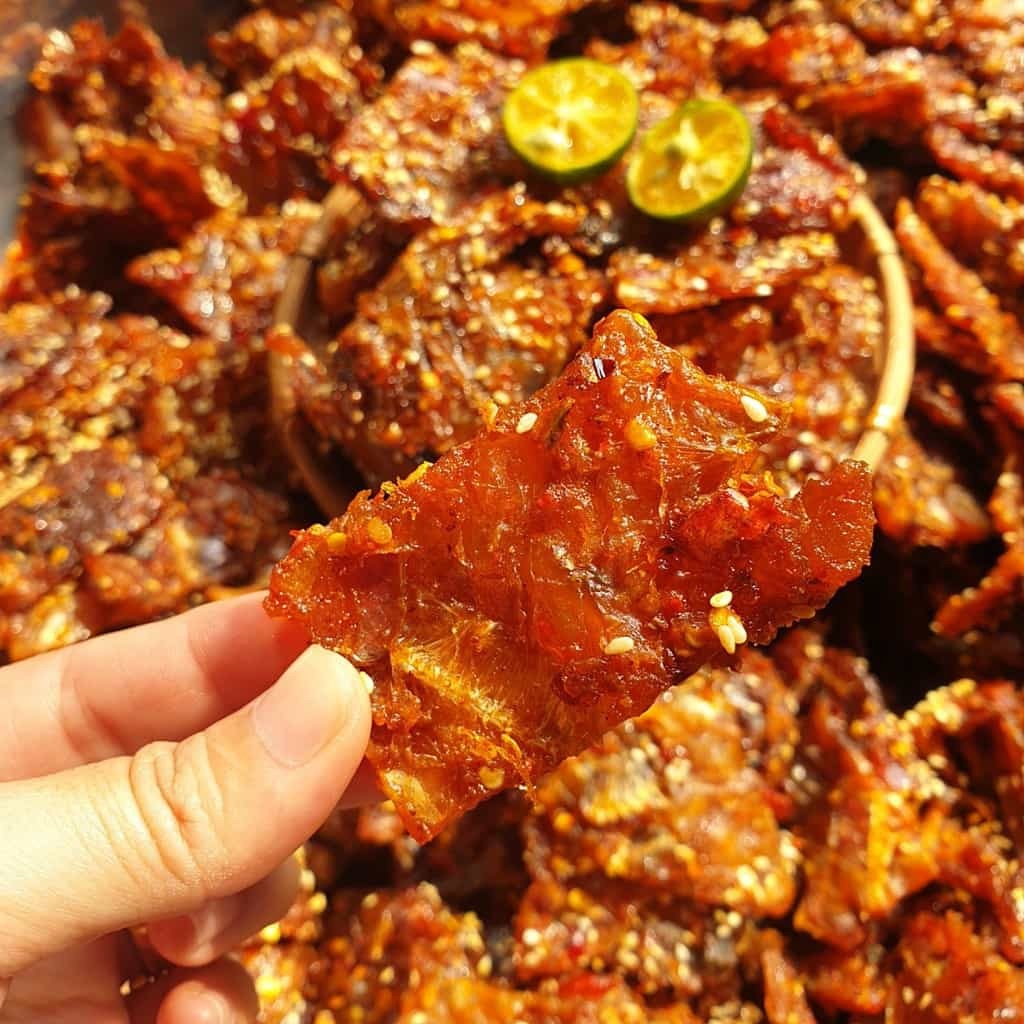 Đặc sản chợ Cồn mua về làm quà