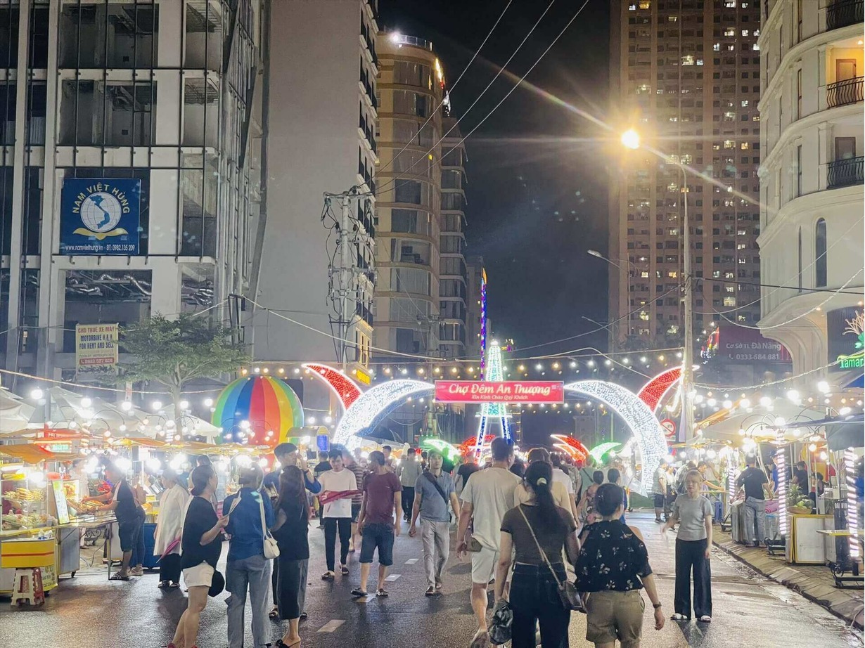 cho dem o da nang