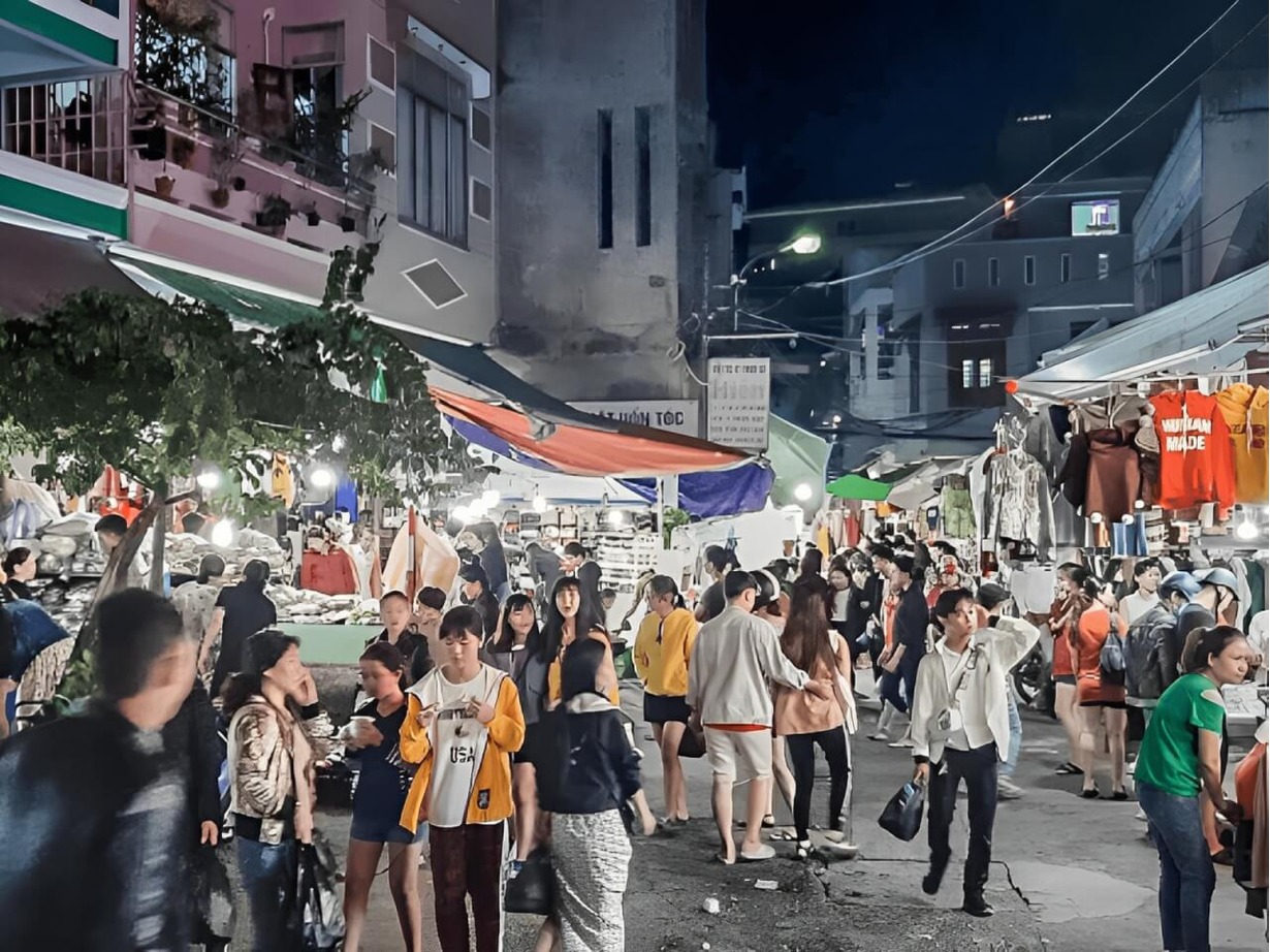 cho dem o da nang