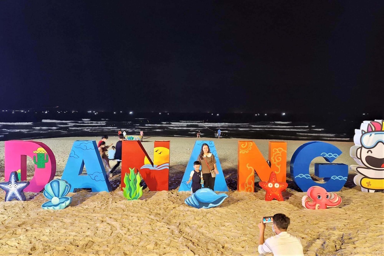 diem vui choi da nang ve dem