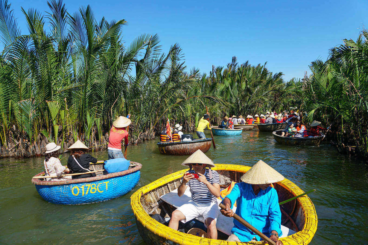 rung dua bay mau hoi an