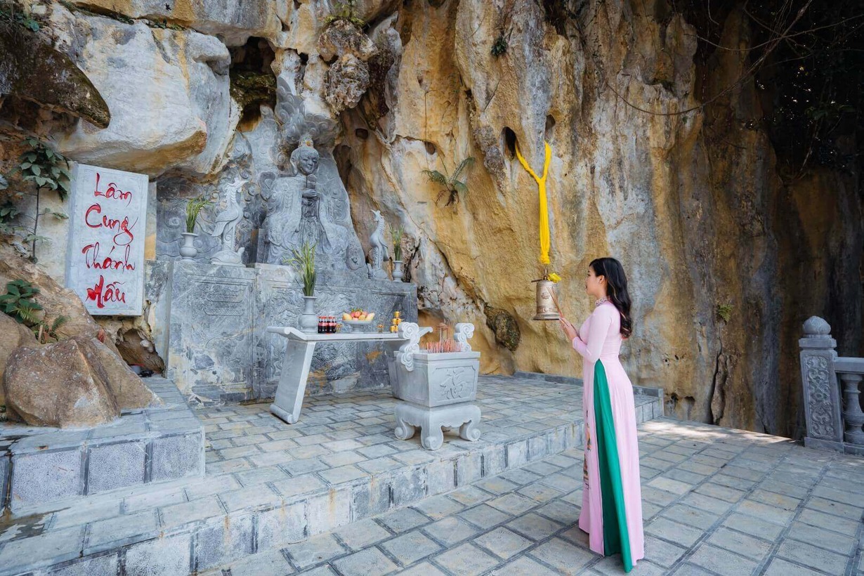 chua noi tieng o quang nam