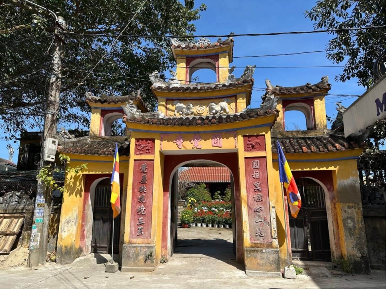 chua noi tieng o quang nam