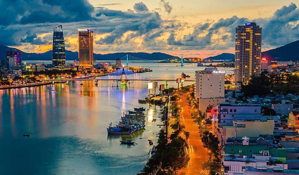 di da nang mua nao dep nhat