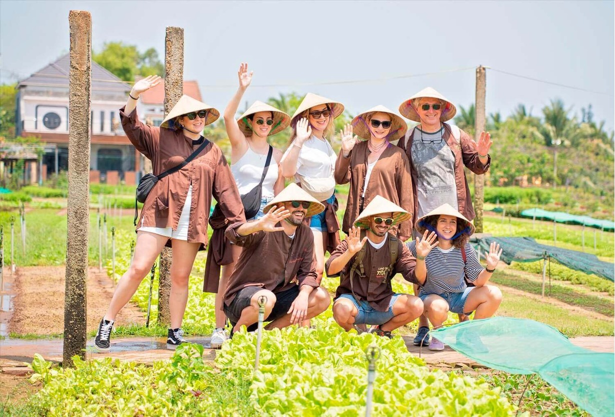 lang tra rau que o hoi an