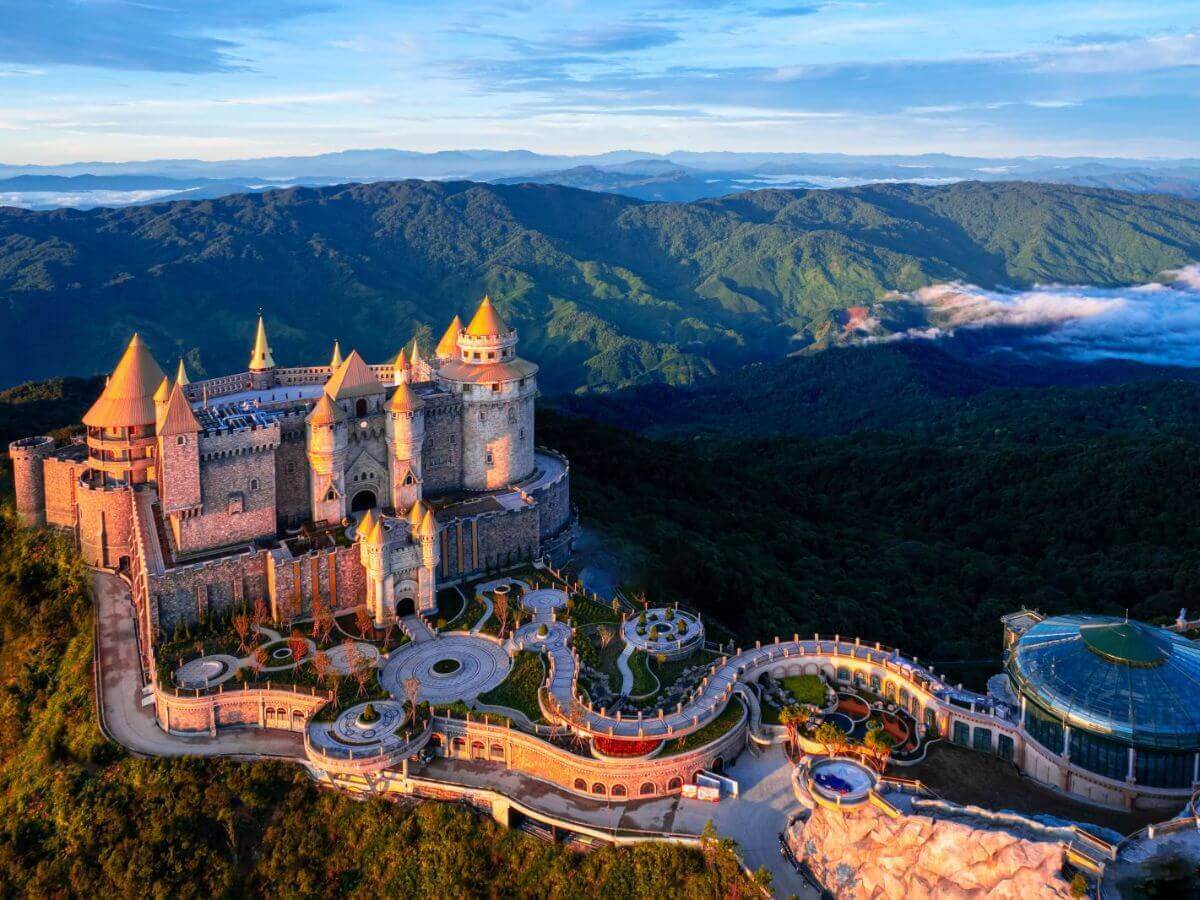 Du lich da nang cho gia dinh co con nho