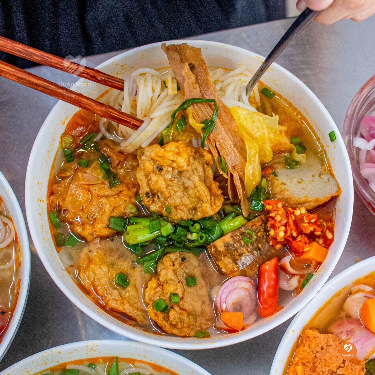 quan an sang ngon da nang