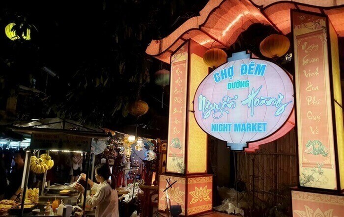 cho dem hoi an