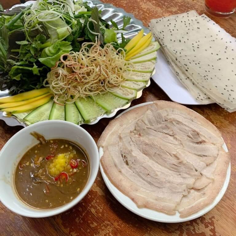 an gi o cho con