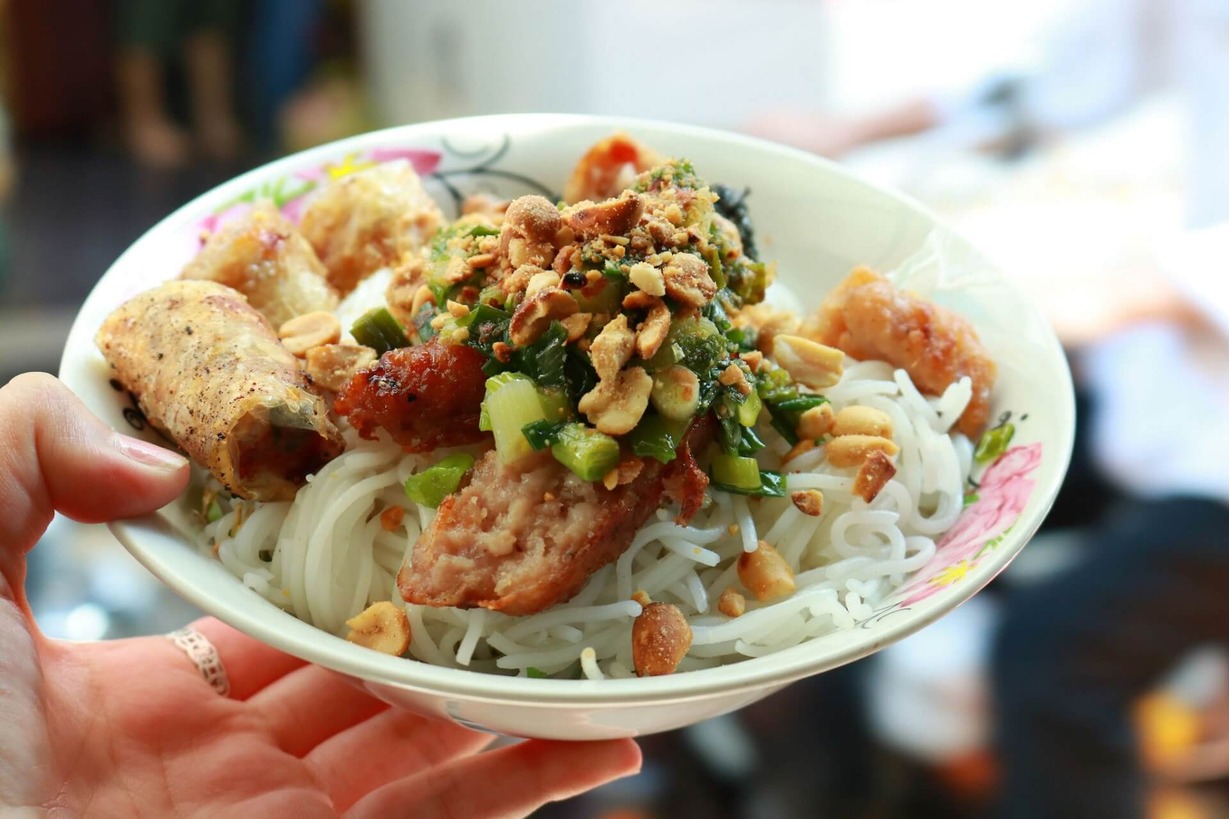 an gi o cho con da nang