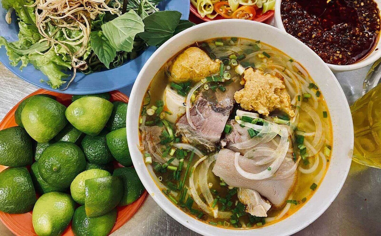 an khuya da nang