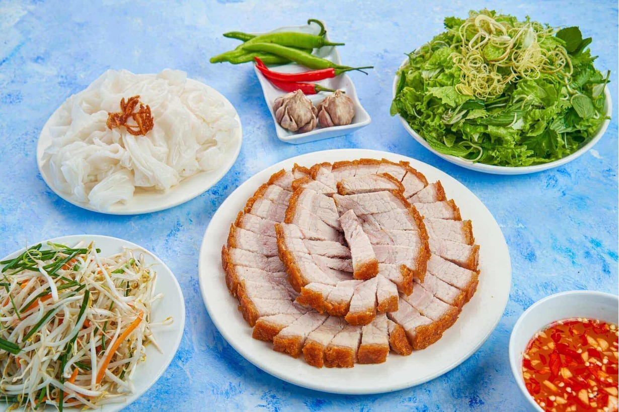 banh trang cuon thit heo ngon o da nang