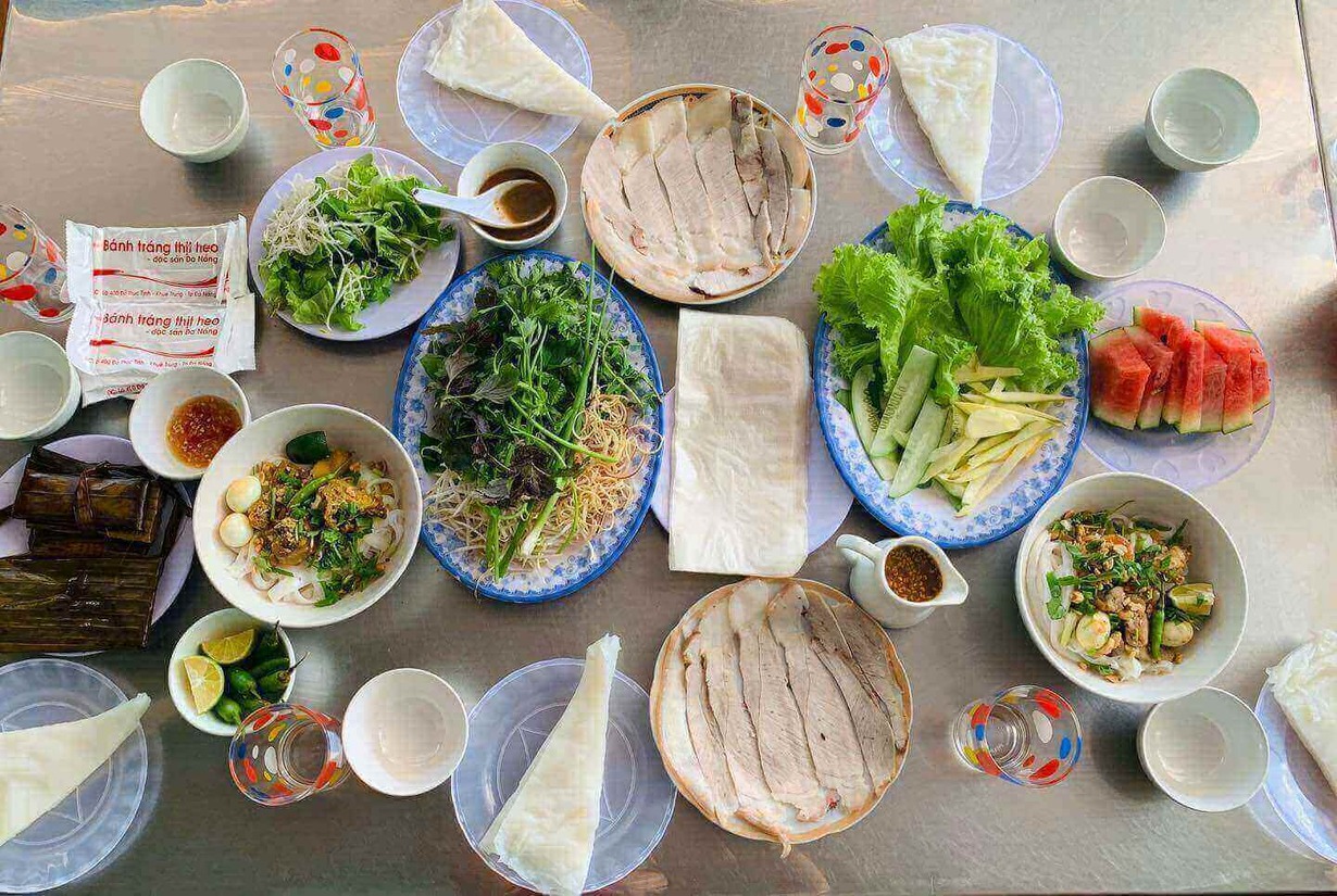 banh trang cuon thit heo ngon o da nang