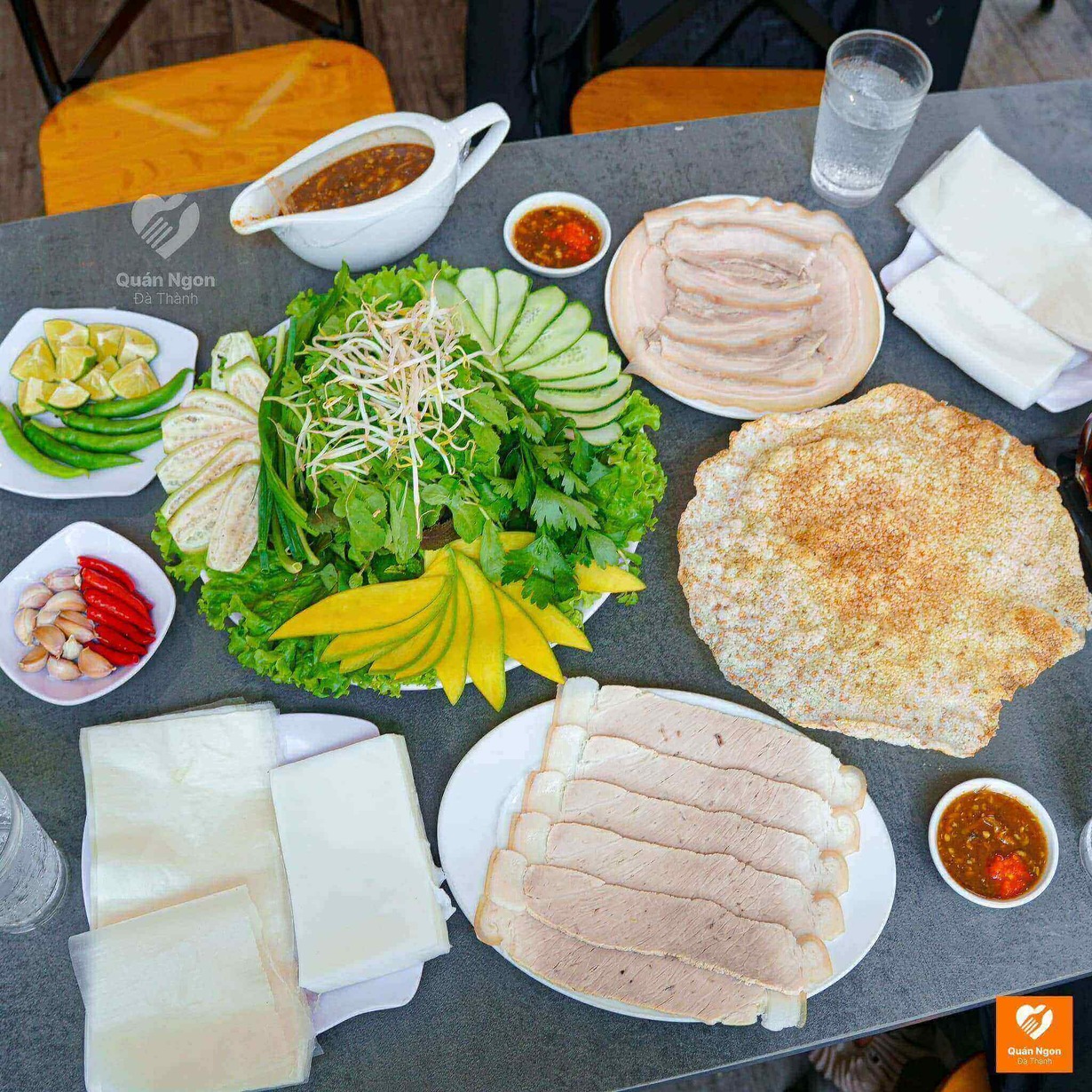 Quan banh trang cuon thit heo o da nang