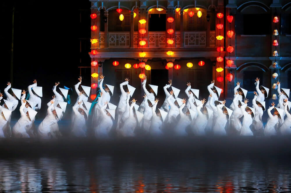 review Show Ky Uc Hoi An