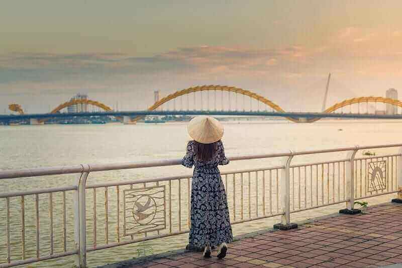 du lich mot minh da nang