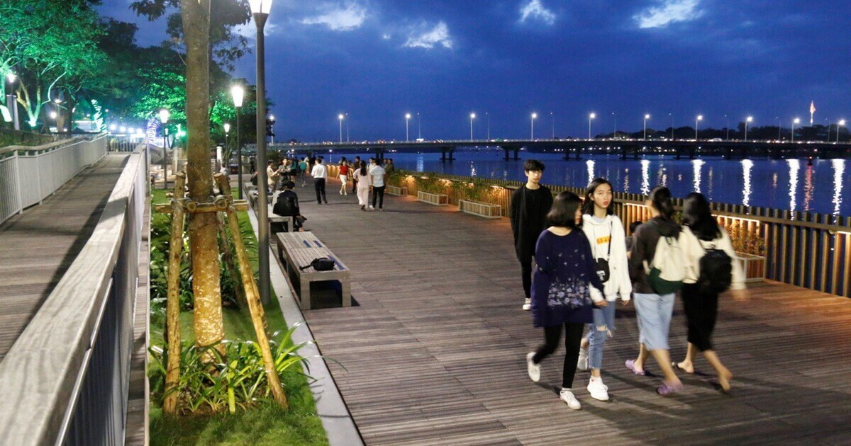 Hue co gi choi ve dem