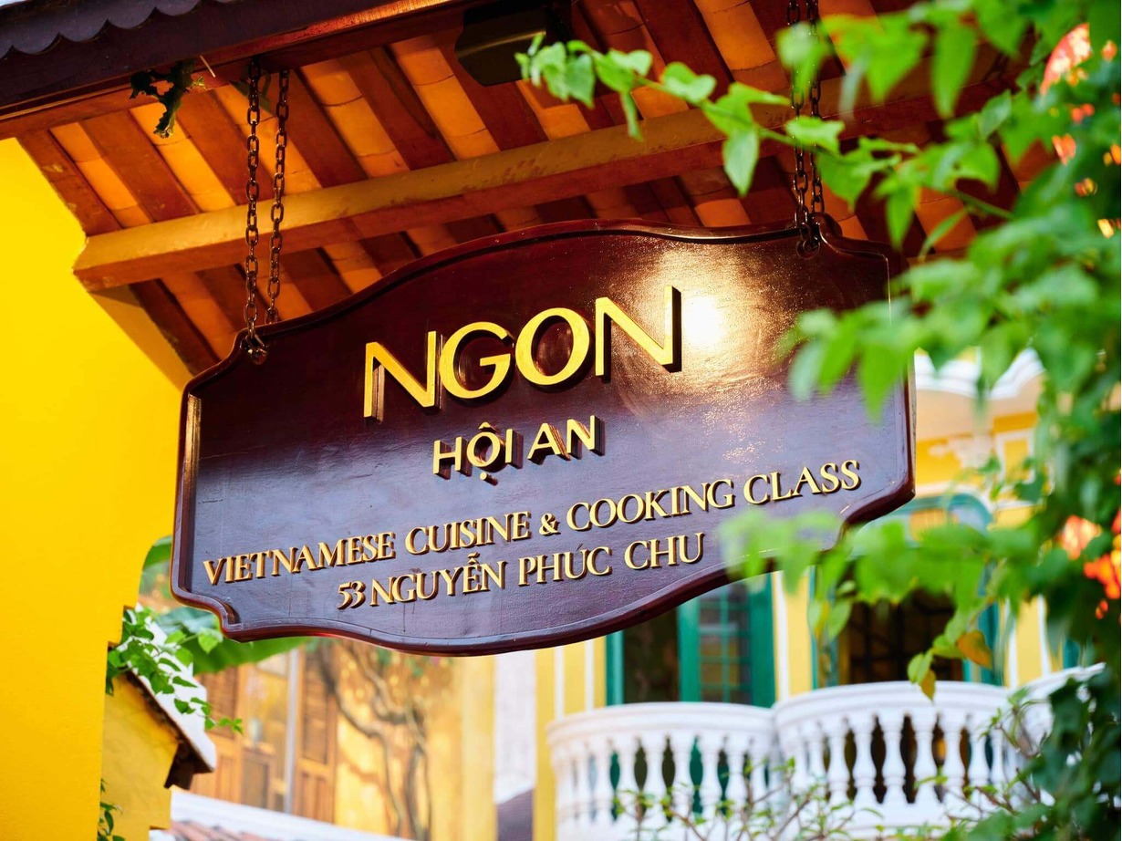 cac quan an ngon o hoi an