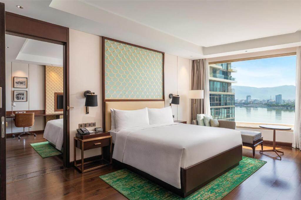 khach san view song han da nang