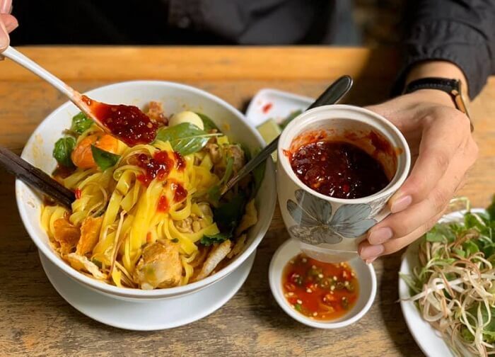 quan mi quang hoi an ngon