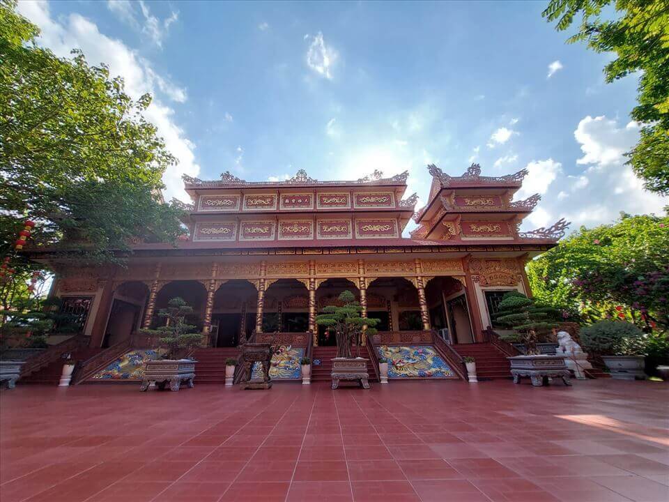 chua nam son cam le da nang