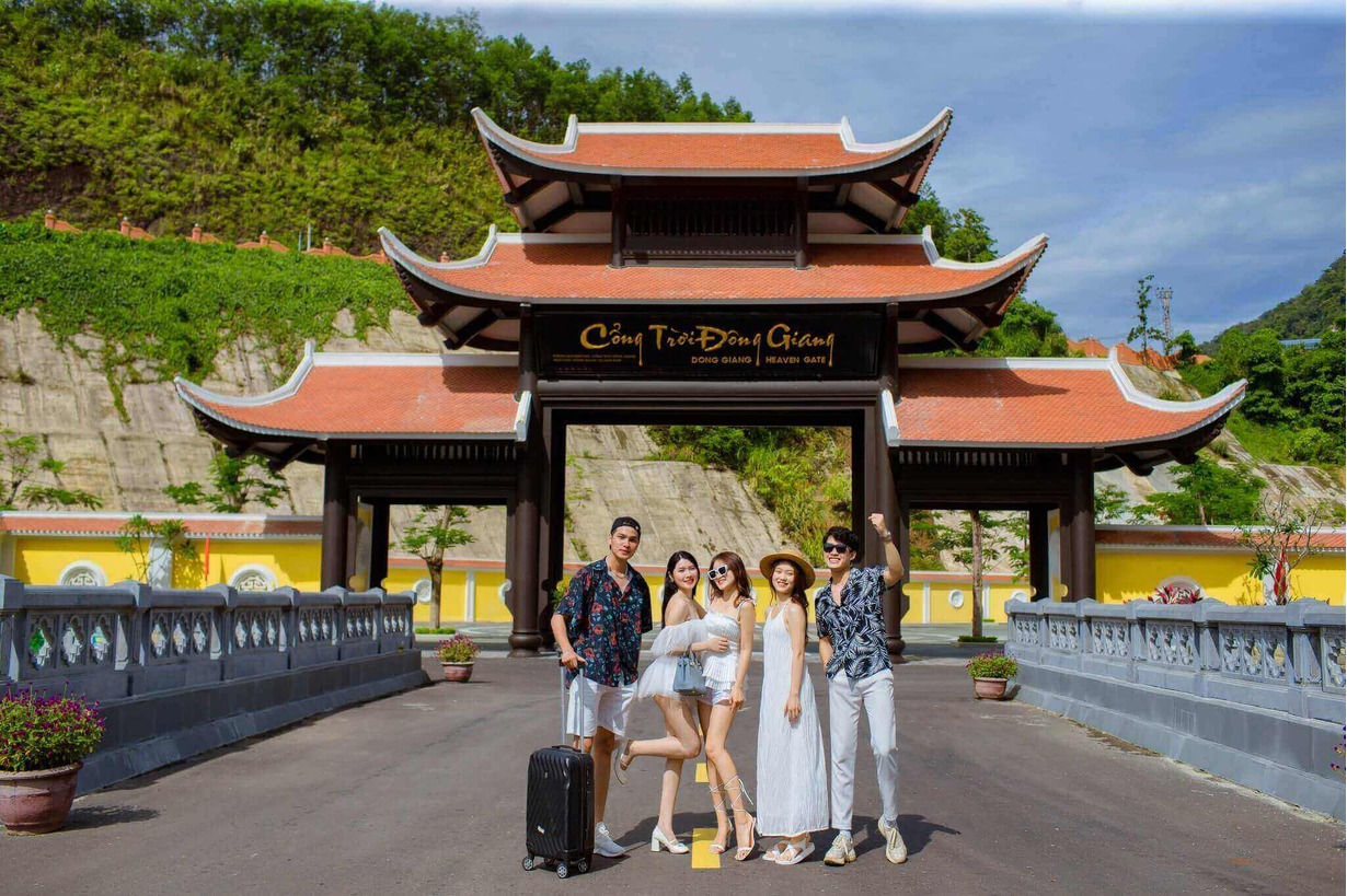 khu du lich cong troi dong giang